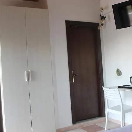 La Casetta بيت ضيافة